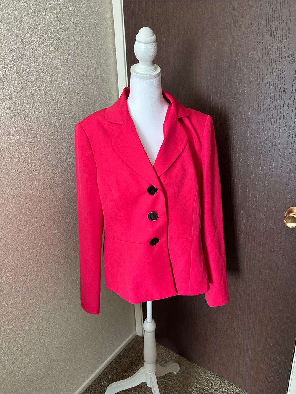 Gloria Vanderbilt Hot Pink Tailored Blazer